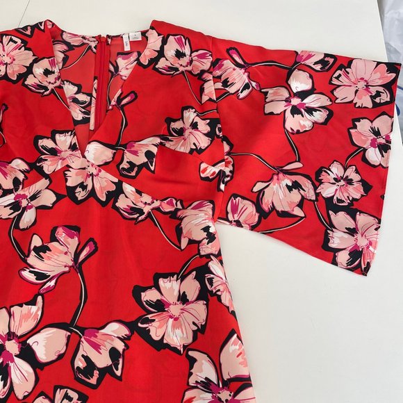 Lewit Silk Floral Deep V Midi Dress - Picture 6 of 14